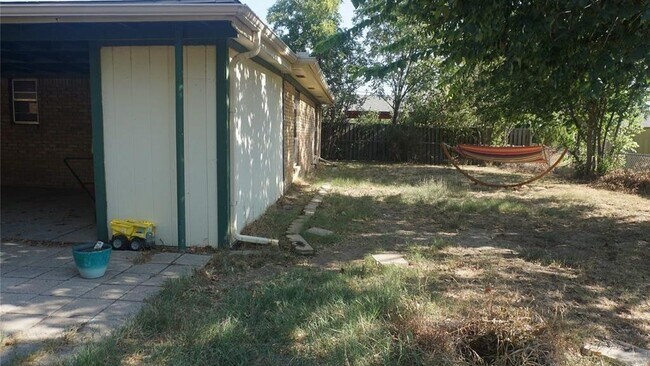 Building Photo - 1301 Cypress St