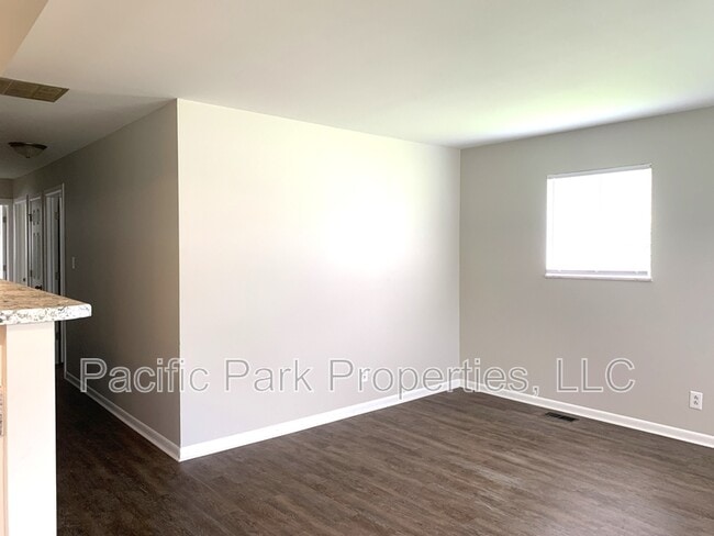 Building Photo - 1753 Horizon Ln