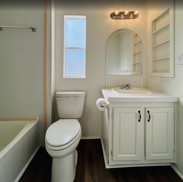 Building Photo - 127 County Road 3816