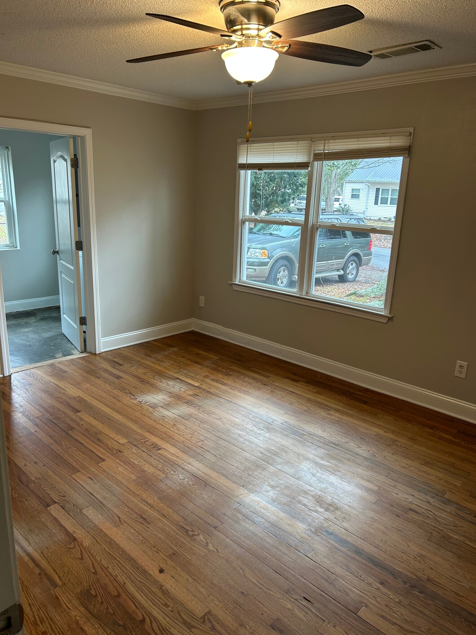 Building Photo - 272 Buena Vista Ct