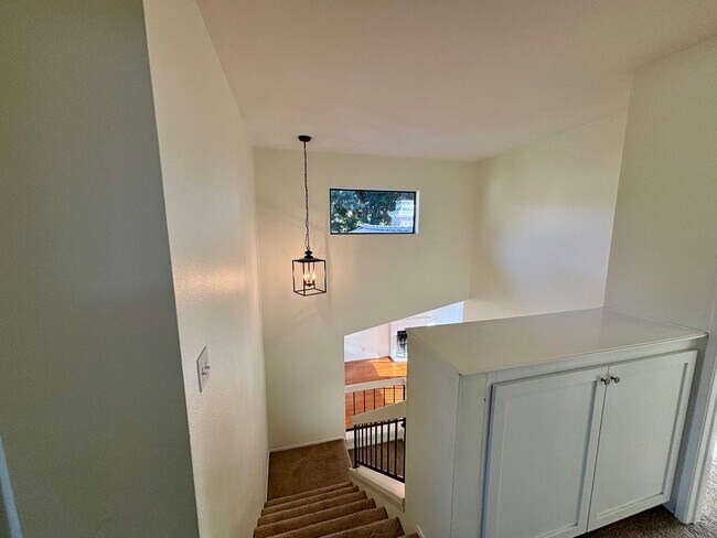 Building Photo - Beautiful Home in Shadowridge