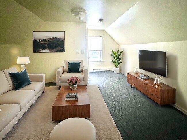 Building Photo - 5 W Main St