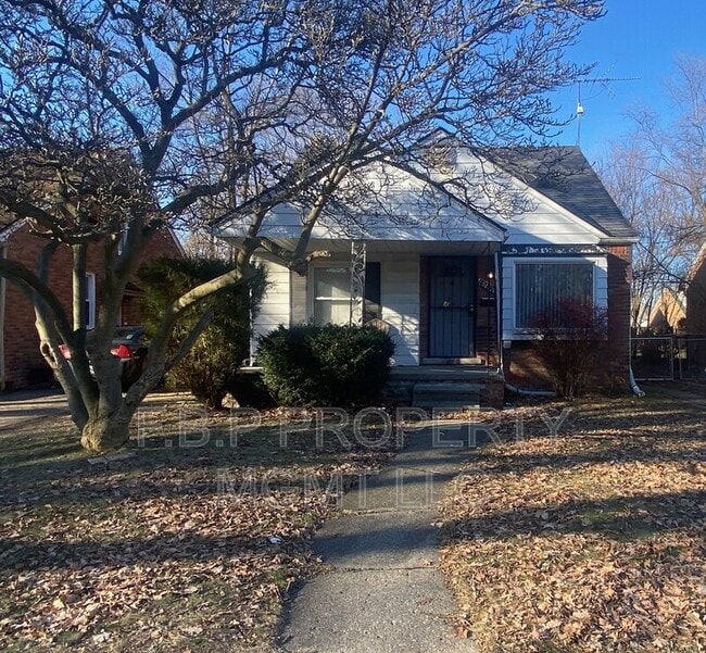 Primary Photo - 19447 Huntington Rd