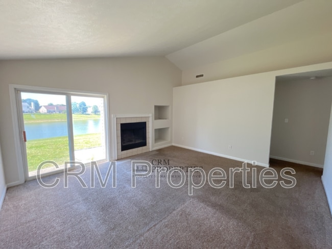 Building Photo - 7202 Parklake Cir