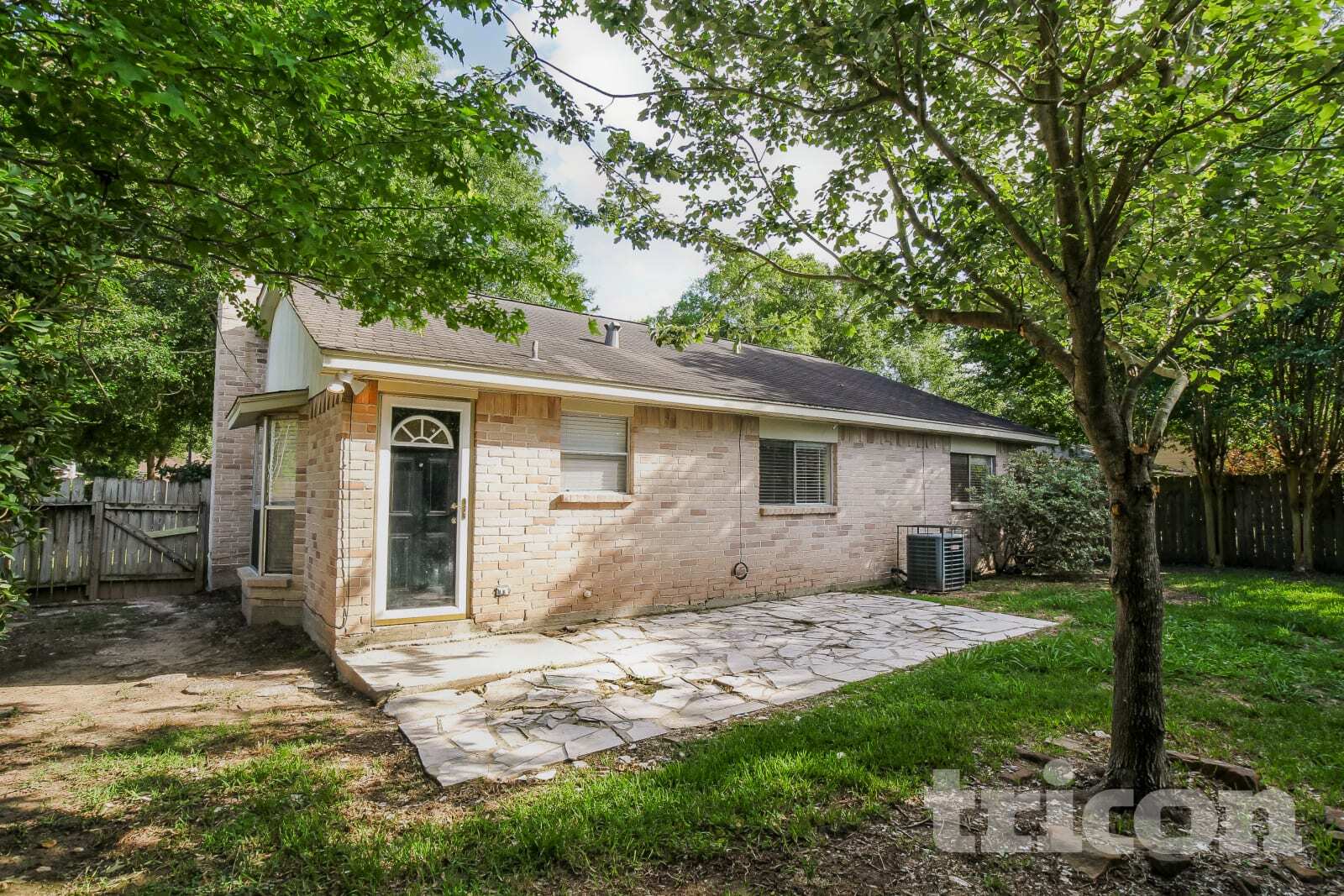 Building Photo - 4615 Tealgate Dr