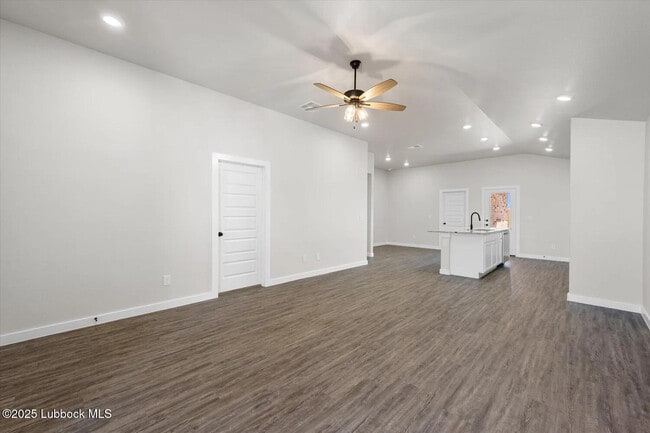 Building Photo - 3518 Turner Ave