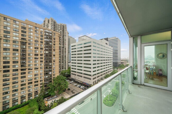 Building Photo - 20 Newport Pkwy