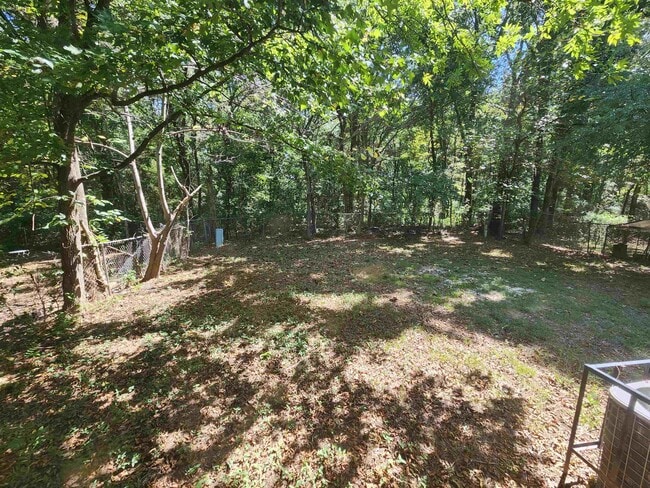 Building Photo - 4528 Sugar Creek Rd