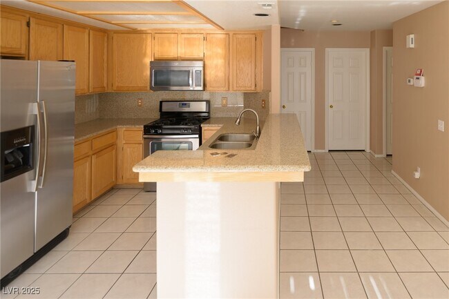 Building Photo - 1757 Beechnut Ave