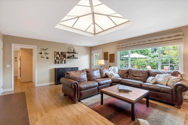 Building Photo - Executive Oasis l Huge Lot with Lush Green...