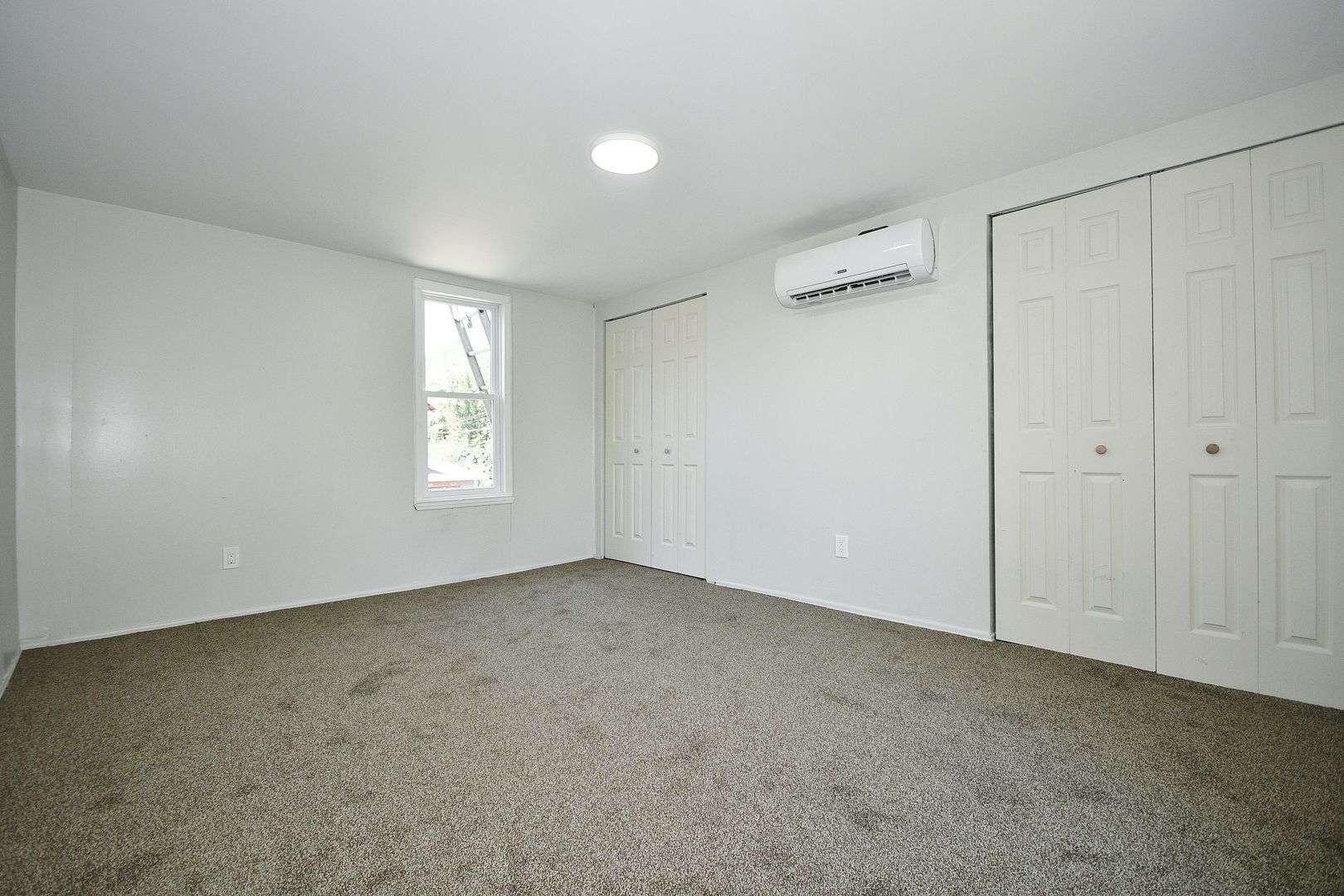 Building Photo - 1103 Crosby St