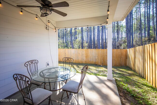 Building Photo - 609 Hancock Wy