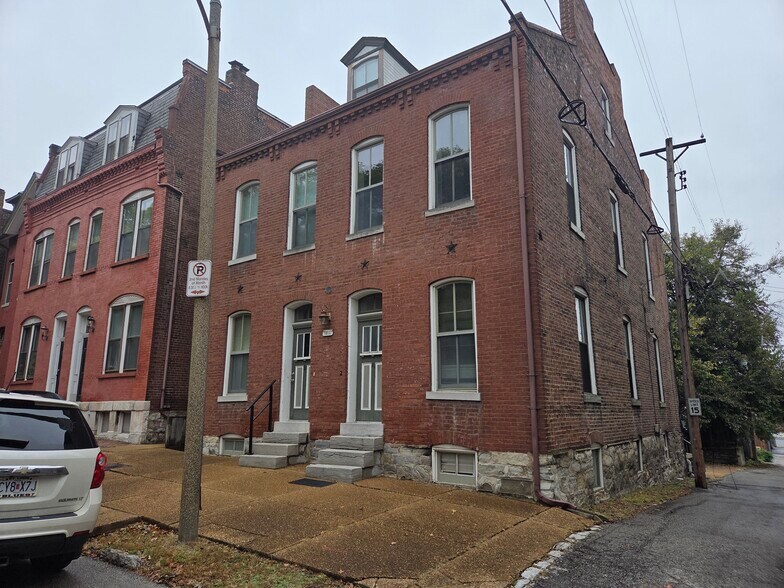 Primary Photo - 1217 Lami St