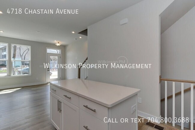 Building Photo - 4718 Chastain Ave