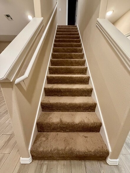 Building Photo - 6608 Leightyn Ln