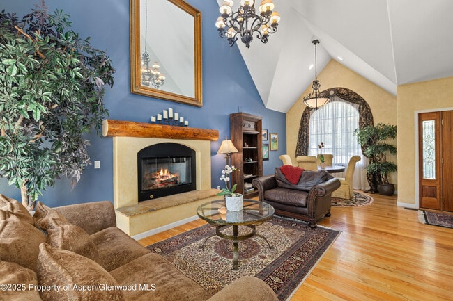 Building Photo - 7 Buckskin Ct