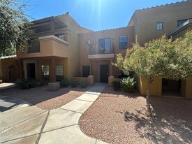 Building Photo - 1702 E Bell Rd