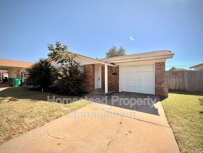 Primary Photo - 2744 SW 64th St