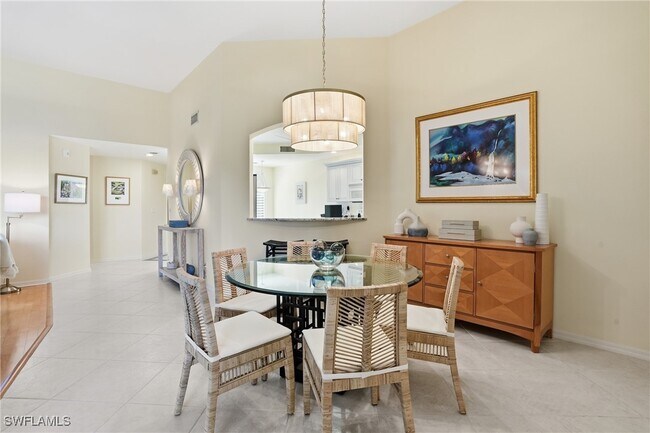 Building Photo - 7048 Pelican Bay Blvd