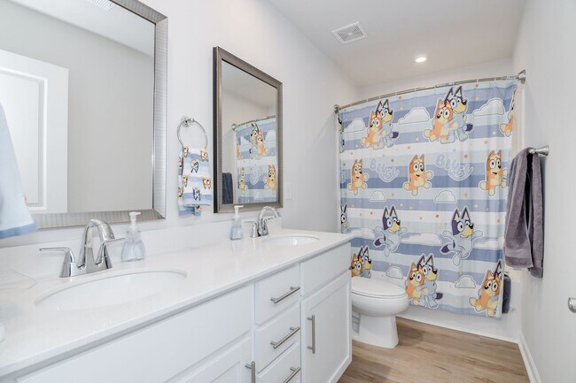 Building Photo - Harlem Beauty!