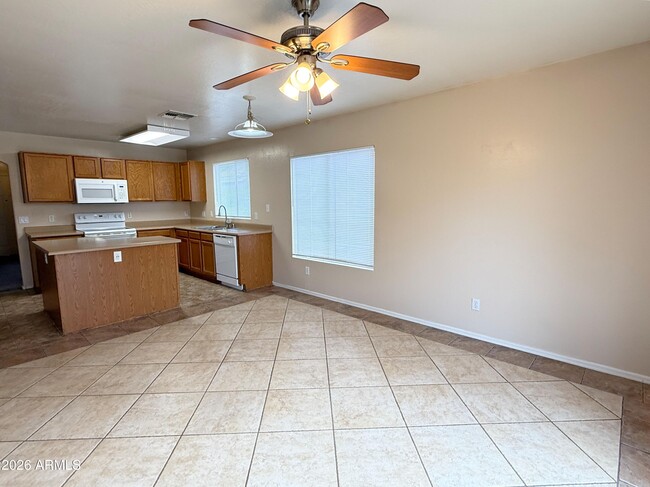 Building Photo - 11829 W Shaw Butte Dr