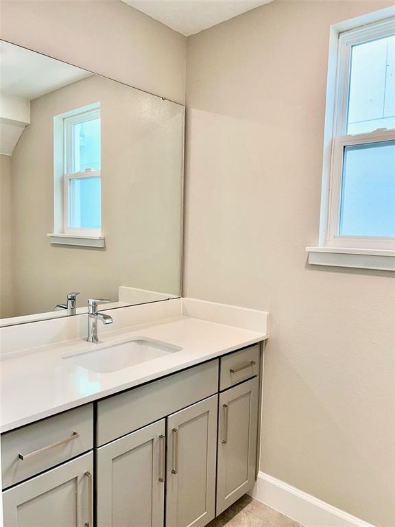 Building Photo - 1402 Captiva Cv