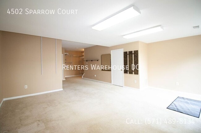 Building Photo - 4502 Sparrow Ct