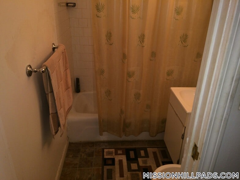 Building Photo - 55 S Huntington Ave