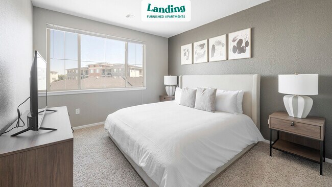 Building Photo - 550 Viridian Dr