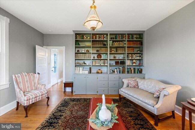 Building Photo - 5452 Middle Rd