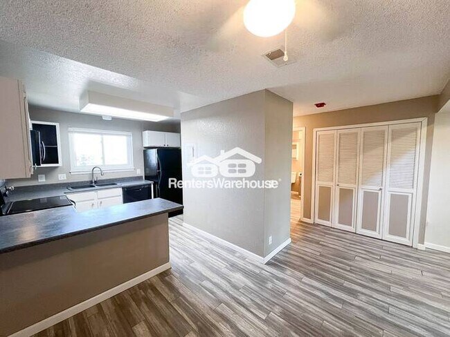 Building Photo - 1-Bedroom Westminster Condo with Balcony
