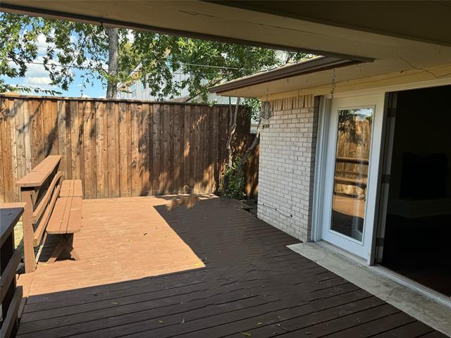 Building Photo - 10609 Sandpiper Ln