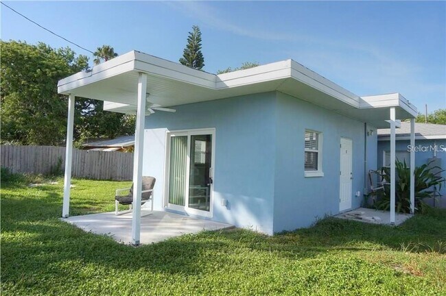 Primary Photo - 14026 E Parsley Dr