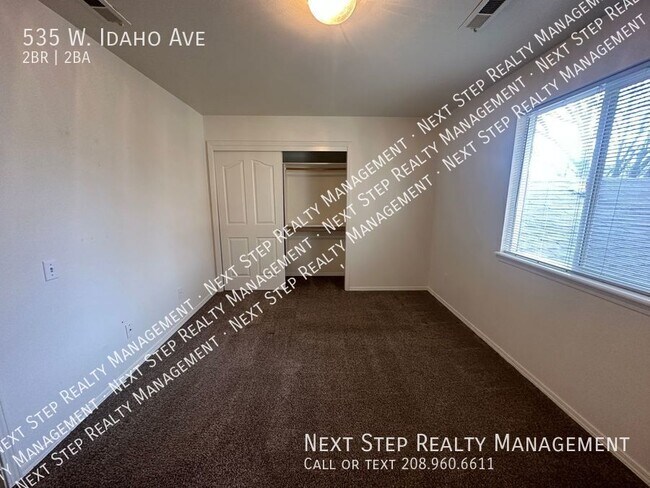 Building Photo - 535 W Idaho Ave
