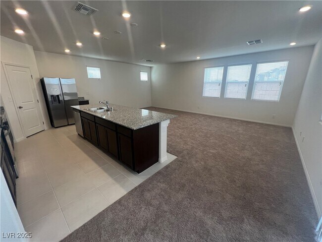 Building Photo - 9058 Rivington Ave