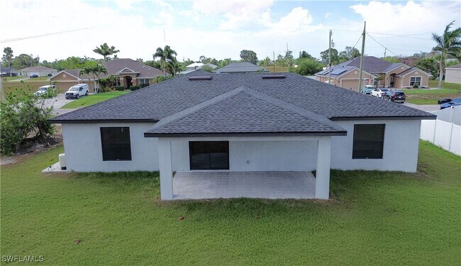 Building Photo - 415 NW 18th Terrace