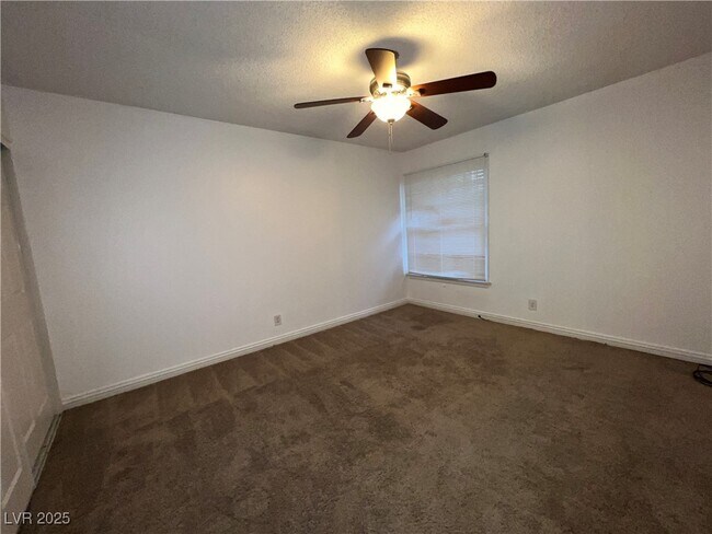 Building Photo - 1467 Lorilyn Ave
