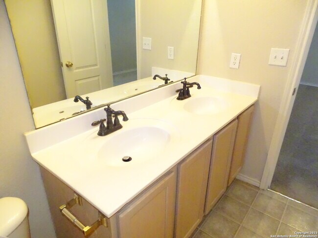 Building Photo - 9711 Copper Rise