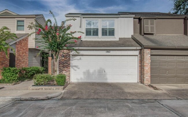 Building Photo - 5867 Sugar Hill Dr