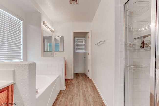 Building Photo - 9548 W Spring Blush Ave