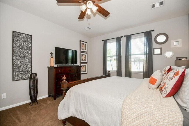 Building Photo - 5622 Scoria Rock Dr