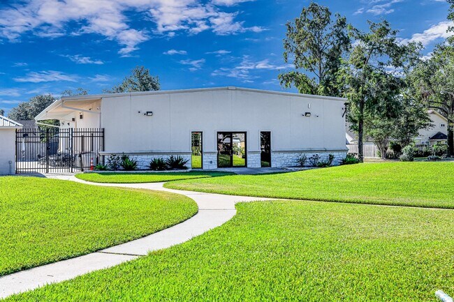 Building Photo - 6415 Hunterstone Ct