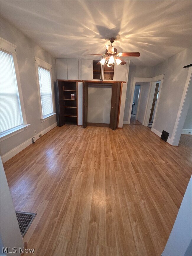 Building Photo - 3803 E 50th St