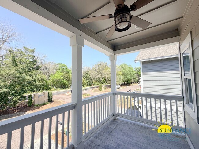 Building Photo - Stunning 3BR Home in Sacred Oaks, Santa Rosa Beach!