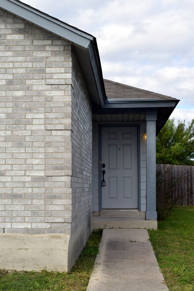 Front Door - 7902 Morning Grove