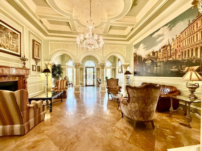 Building Photo - 2731 Via Capri