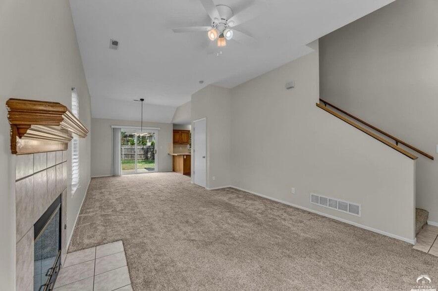 Building Photo - 2726 Harrison Pl