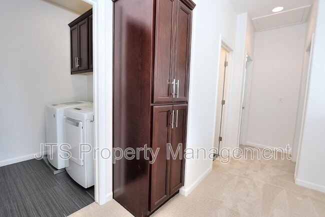 Building Photo - 3428 Trio Ln