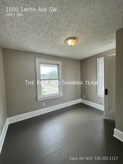 Building Photo - Three bedroom house for rent - Canton SW