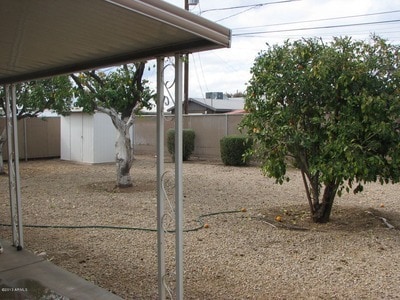 Building Photo - For Rent in Youngtown. Upgraded Kitchen, Tile, Carpet, Covered Parking, Single Level